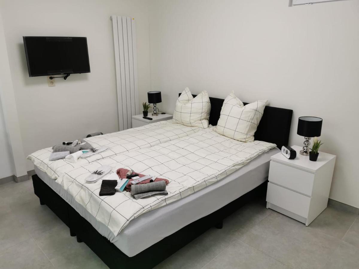 Vakantiehuis H&A 4 Sterren Ieper Bagian luar foto