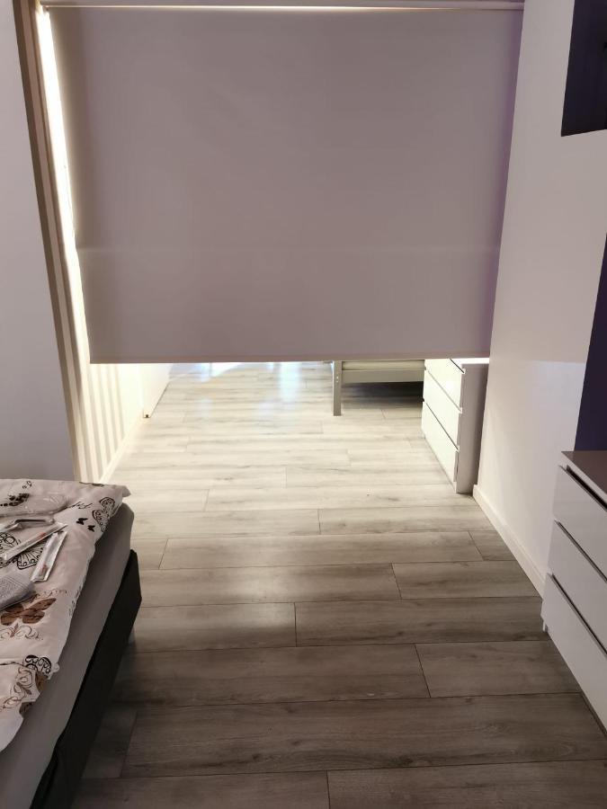 Vakantiehuis H&A 4 Sterren Ieper Bagian luar foto