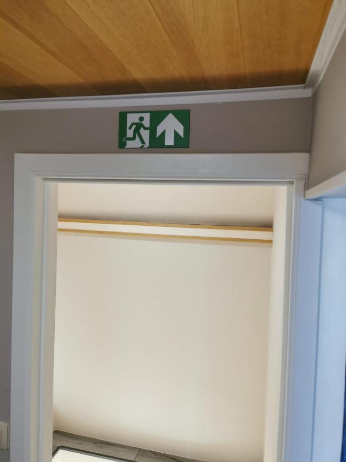 Vakantiehuis H&A 4 Sterren Ieper Bagian luar foto
